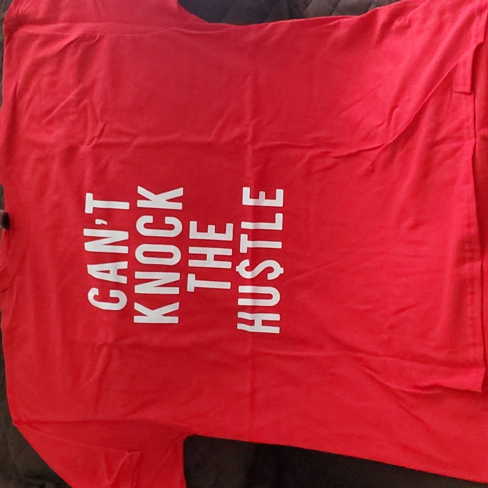 CUSTOM MADE TSHIRTS